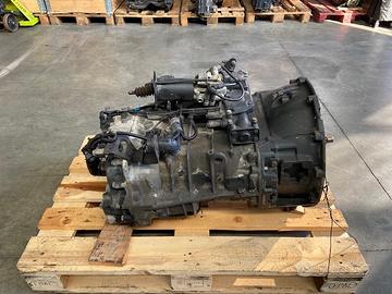 Cambio Volvo FL 240 ZF 9S1110 TO
