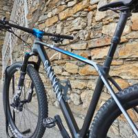 Canyon Exceed CF SLX 8.0, Tg M, 10/2022, PERFETTA.