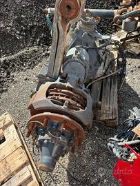 RICAMBI VARI RENAULT - MERCEDES - VOLVO