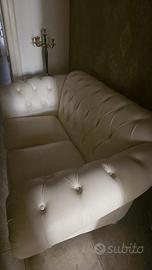 Divano Chesterfield