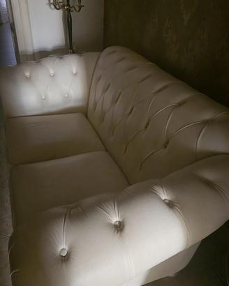 Divano Chesterfield