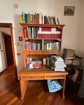 Libreria con scrivania