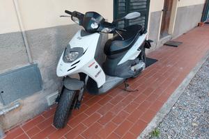 Aprilia SR 50 - 2014