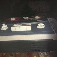 Registratore a bobine