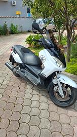 Yamaha xmax 250 