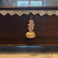 Cassapanca in legno noce