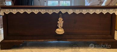 Cassapanca in legno noce