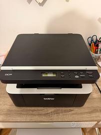 Stampante multifunzione laser con WiFi