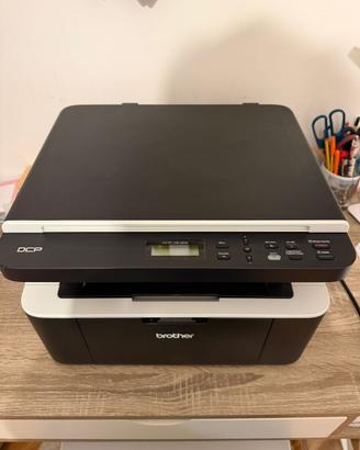 Stampante multifunzione laser con WiFi