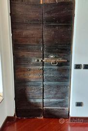 Portoncino antico da interno a due ante restaurato