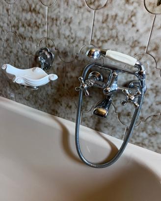 Lavabo e sanitari e accessori