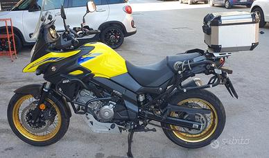 V-Strom 650 XT già accessoriata per il turismo