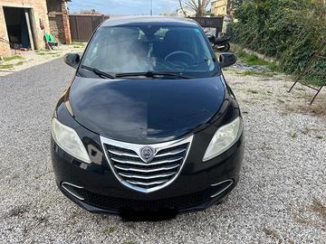Lancia Ypsilon 1.2 69 CV 5 porte GPL Ecochic Gold