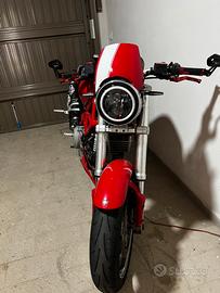 Ducati Monster S2R 800