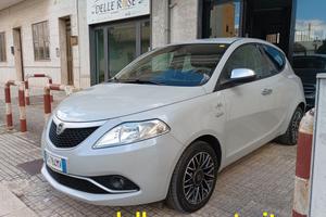 Lancia Ypsilon 1.3 MJT 95 CV 5 porte Mya EURO 6
