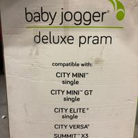 Carrozzina baby jogger deluxe pram con adattatori