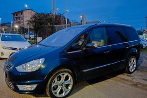 Ford Galaxy 2.2 TDCi - 7 POSTI
