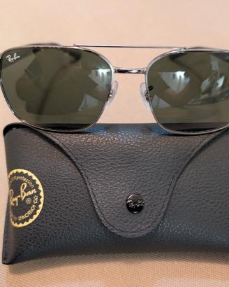 occhiali da sole Ray-Ban modello RB 3751