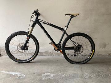 Hornet hardtrail Enduro 26