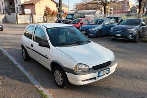 Opel corsa 2001