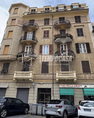 QUADRILOCALE RISTRUTTURATO - SANTA RITA