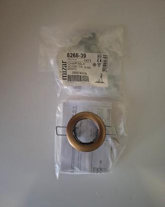 Porta faretto materiale elettrico.