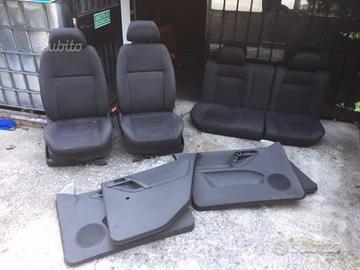 Sedili VW Polo 2001 5 porte grigio scuro