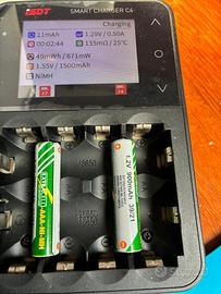 Caricabatterie ISDT C4