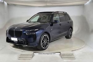 BMW X7 G07 2022 xdrive 40d 48V auto 7p.ti