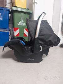 Ovetto con base isofix