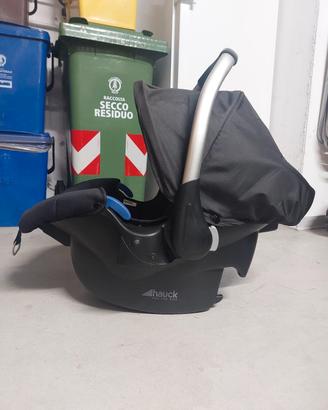 Ovetto con base isofix