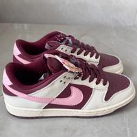 Nike Dunk Low Retro PRM Valentine's Day 41