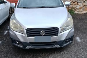 Suzuki s cross 