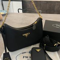 Borsa prada re edition 2005