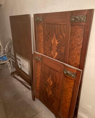 Letto singolo antico