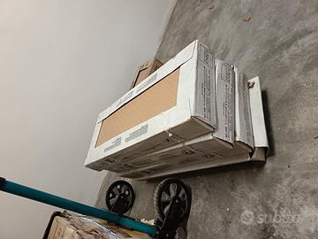 Piastrelle bianche 25X60