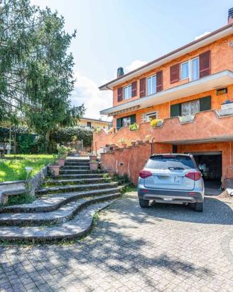 Appartamento di 128 m² con 3 locali a Labico