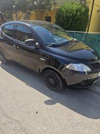 Lancia Ypsilon 1.2 69 CV 5 porte GPL Ecochic Monog