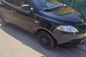 Lancia Ypsilon 1.2 69 CV 5 porte GPL Ecochic Monog