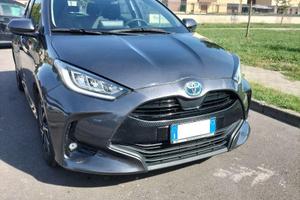 TOYOTA Yaris 1.5 Hybrid 5 porte Trend