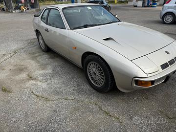 Porsche 924/944 - 1982