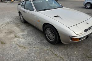 Porsche 924/944 - 1982