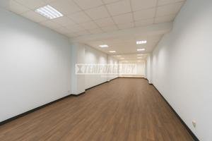 LABORATORIO DI 588 MQ IN CITTA' STUDI