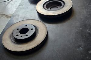 n°4 dischi Alfa Romeo  147 -gtv -gt- 156