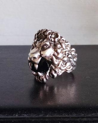 Gucci anello testa di leone 