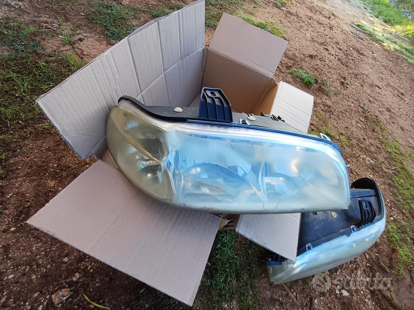 Fari anteriori fiat strada/ palio - Accessori Auto In vendita a Potenza