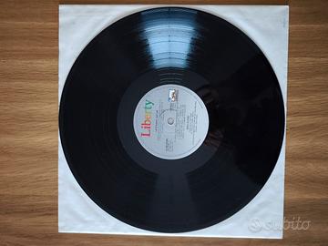 Album in vinile intitolato Midpoint LP/33 usato