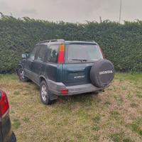 Honda CR-V incidentato