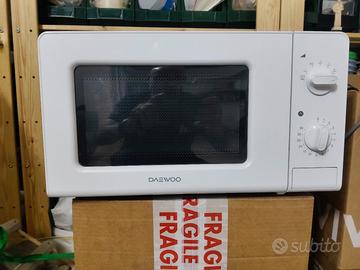 microonde  DAEWOO  Bianco  ,