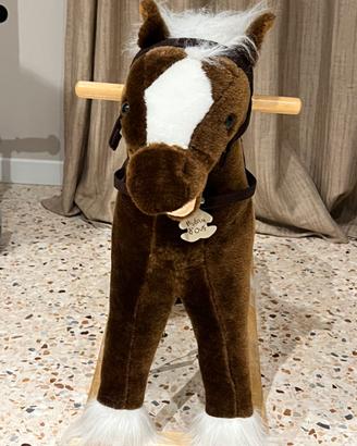 Cavallo a dondolo